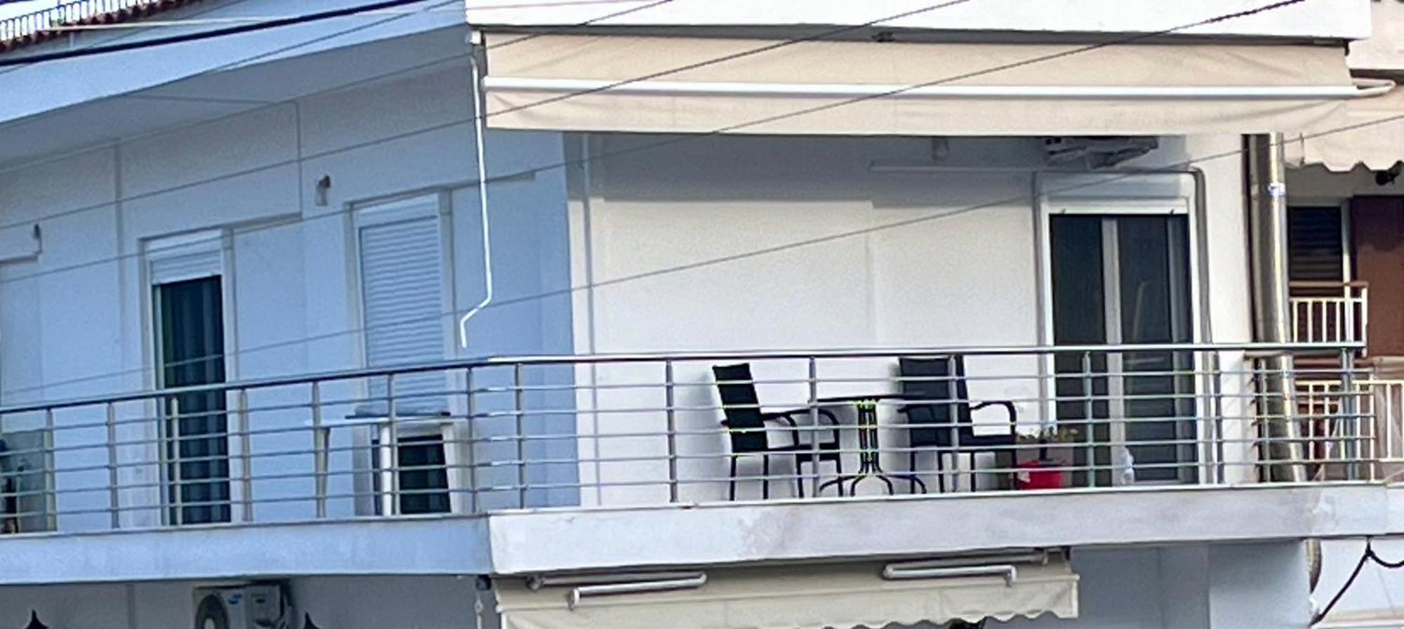 The House Apartment *